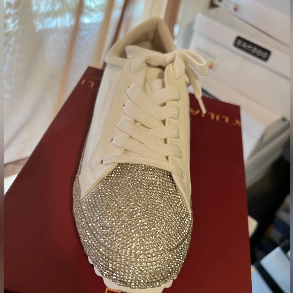 Rhinestone embellished sneakers - Picture 2 of 3